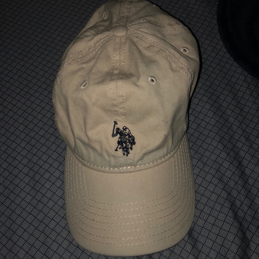 beige polo hat, never worn